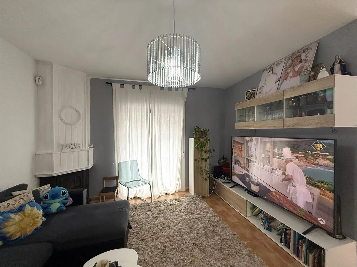 2ca02079-a969-459b-ad7b-b36b459f0192