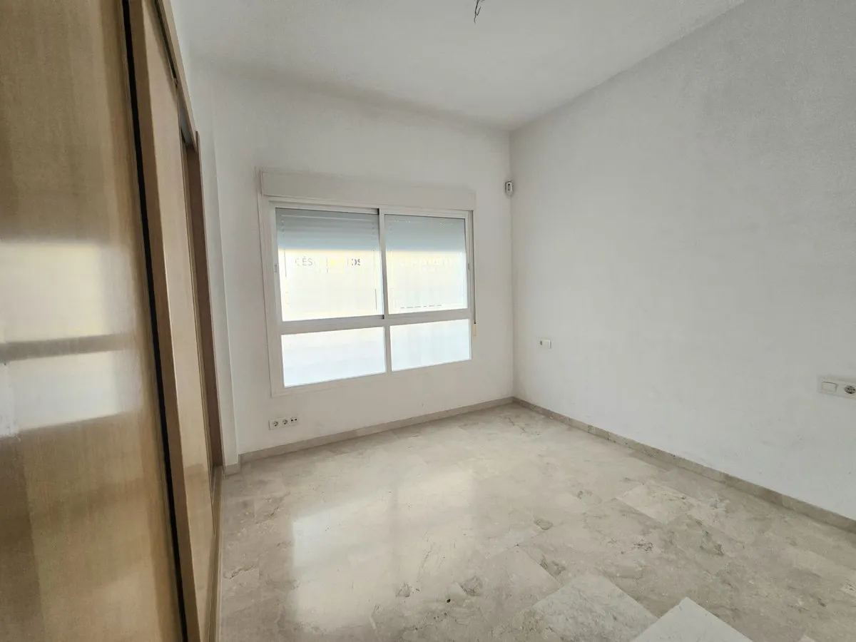 08283c13-f7fd-4763-ad80-631b4b8ac963