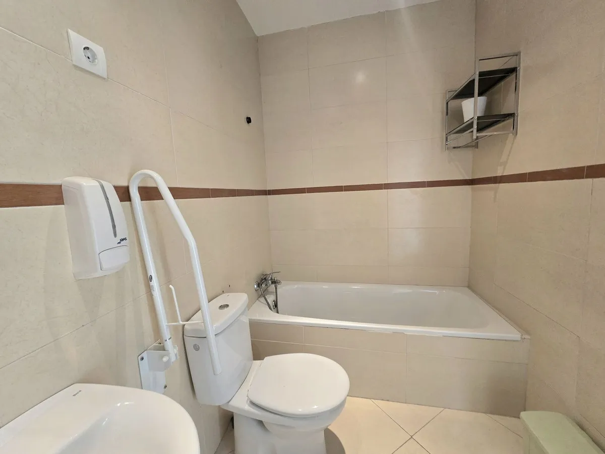 2ad625ea-0e60-42be-80ff-419a18ebf8f5