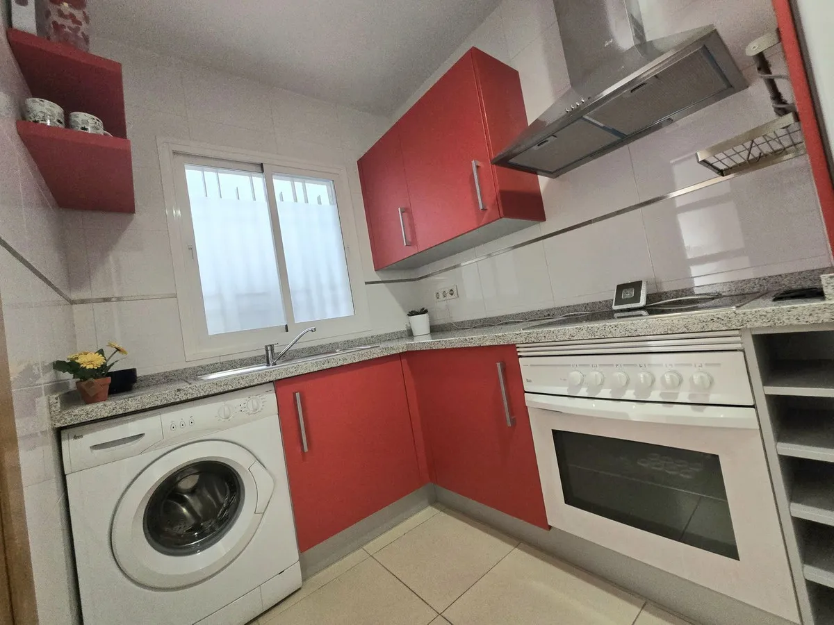 32671cd8-7f6f-438f-93d4-e405e0814770