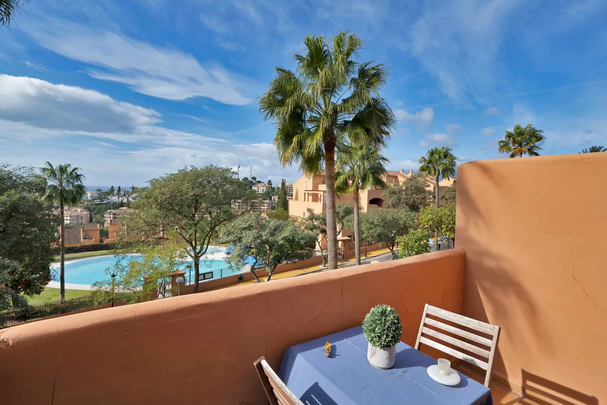 2789b572-4a7a-48a2-99eb-cae90c2aabbc