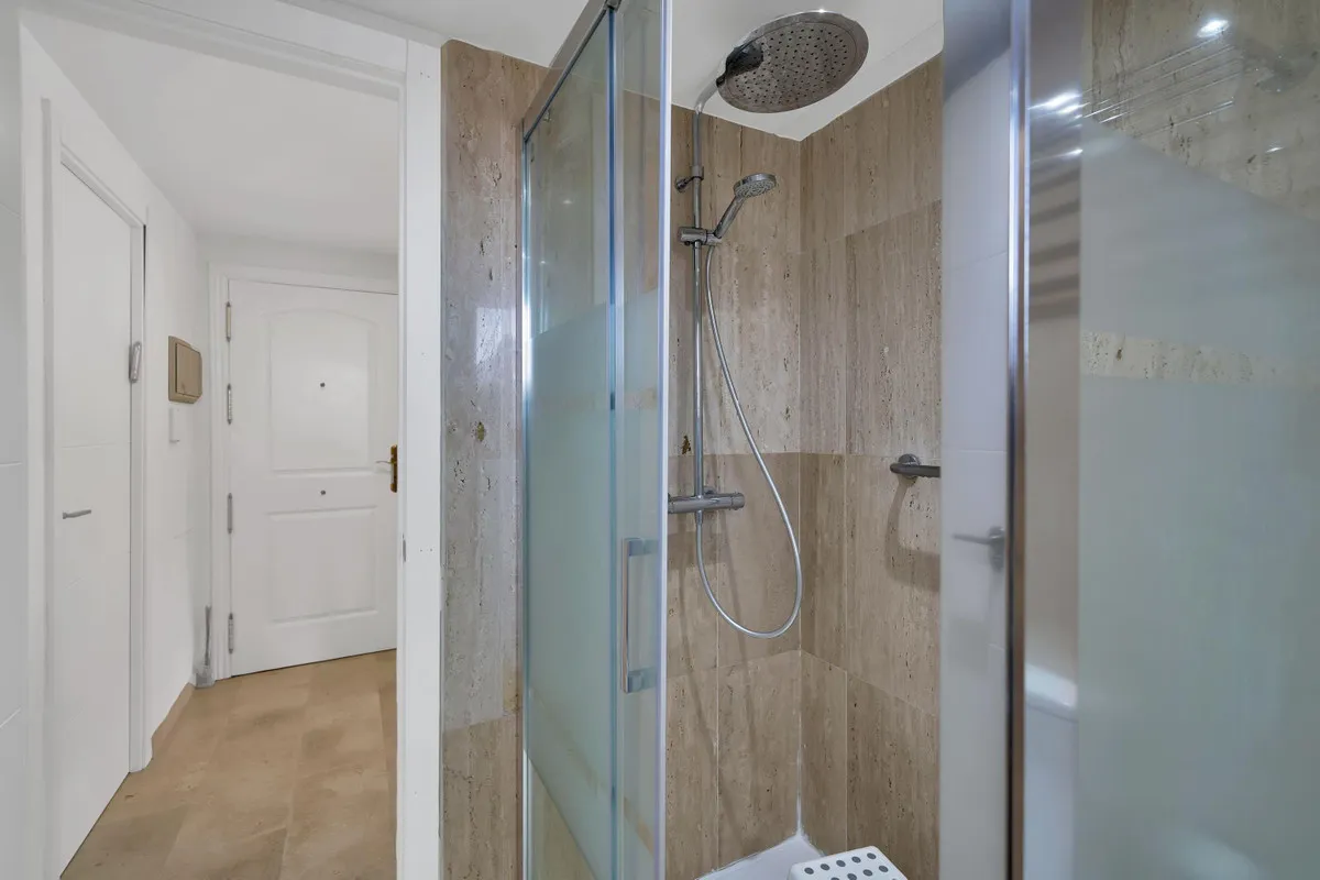 4641b9d0-ec71-4dfa-be33-22fba8c37aeb