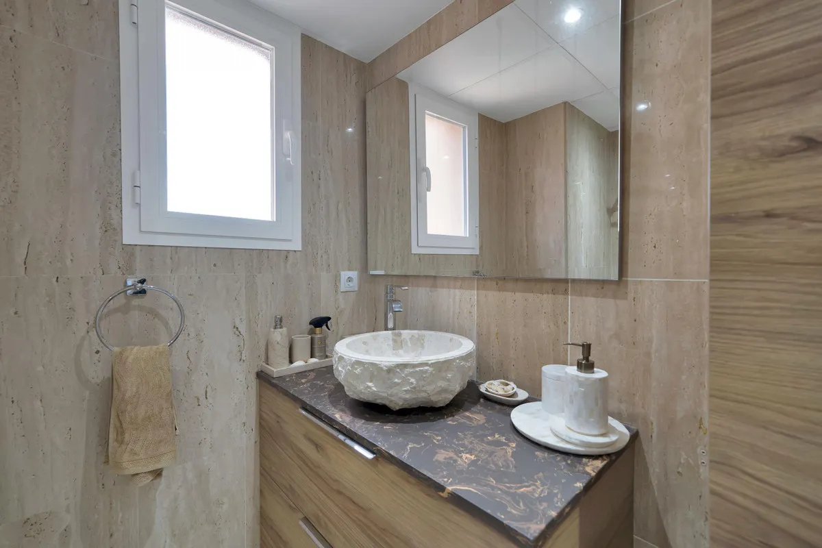 6b14eae8-d69c-4698-a611-5f6c4d2ee3af