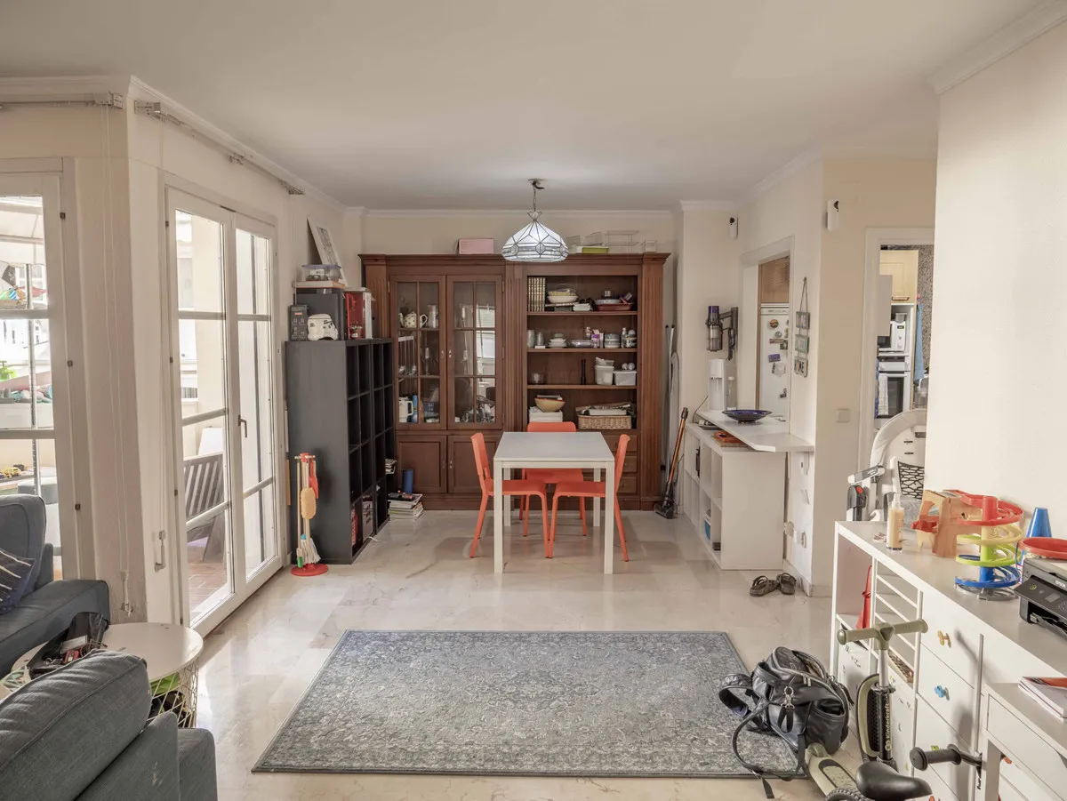 40d2c9fd-5504-4be9-9036-4858bbeed1c0