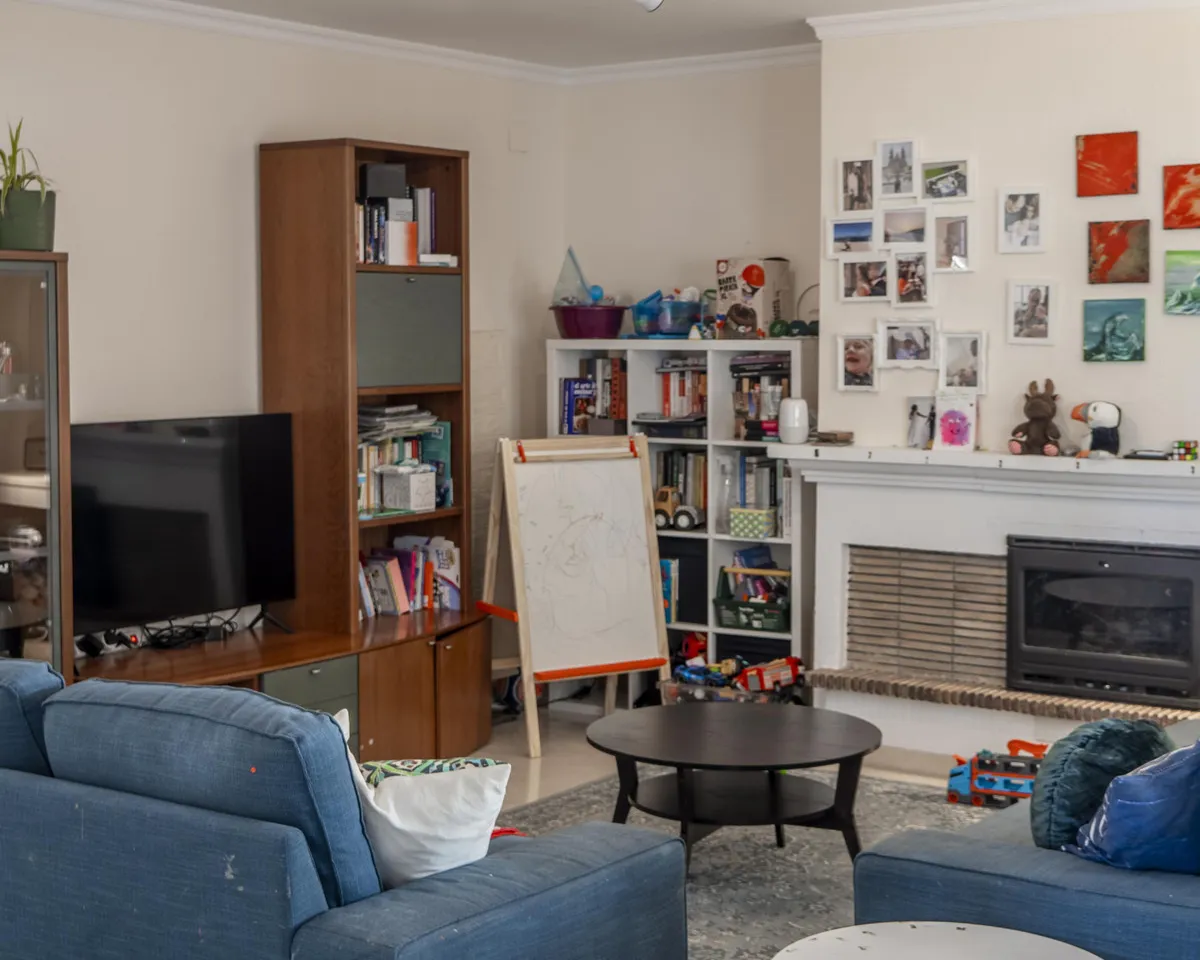 f8905eae-d4b2-406d-ac9a-c6b69820d416