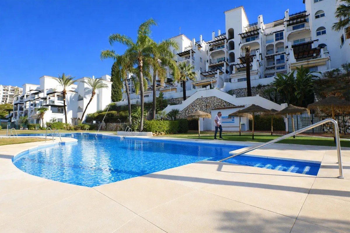 5fd6029e-61f3-4f12-a45e-fa99f960de64