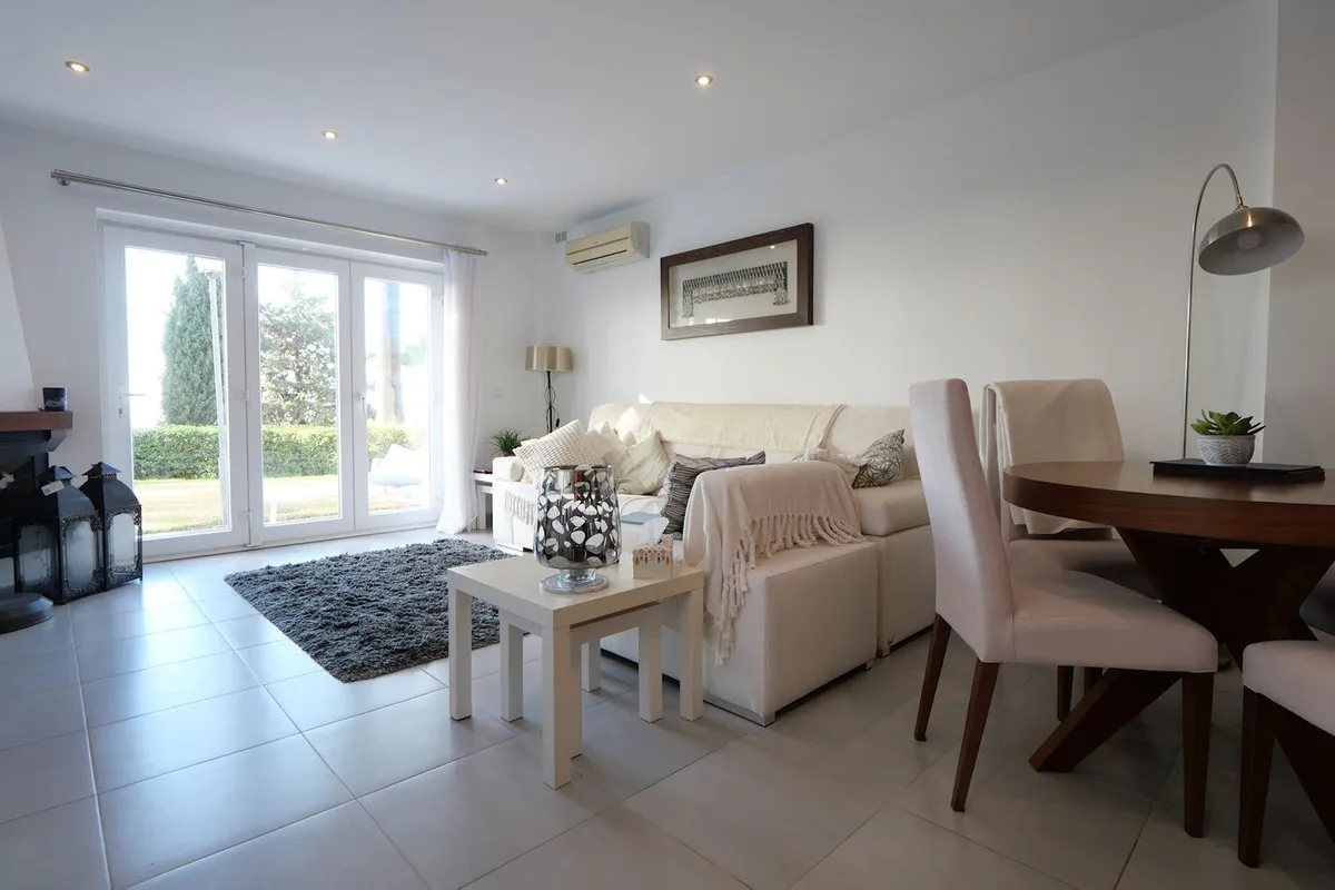 8988858b-32a7-4306-a83a-05f373fde401