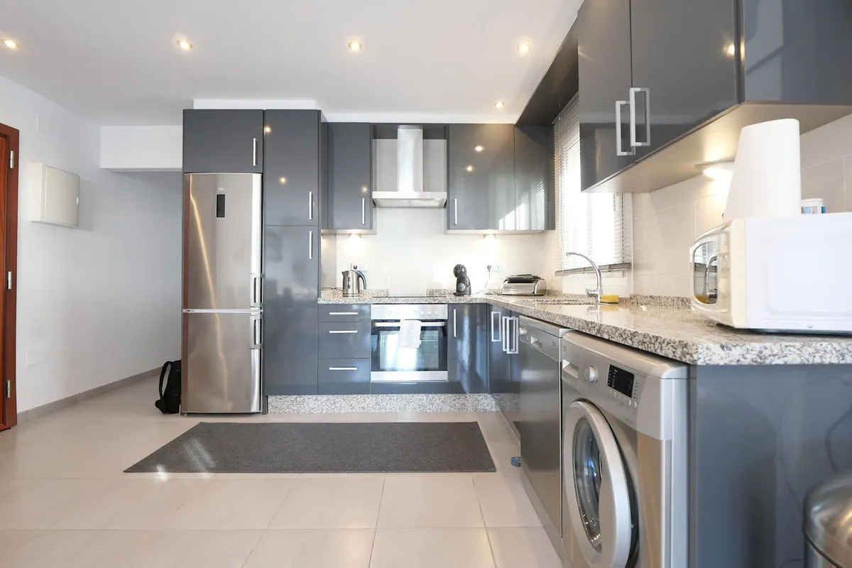 92106108-a00b-40bc-8f8c-b4b4b6c447b8