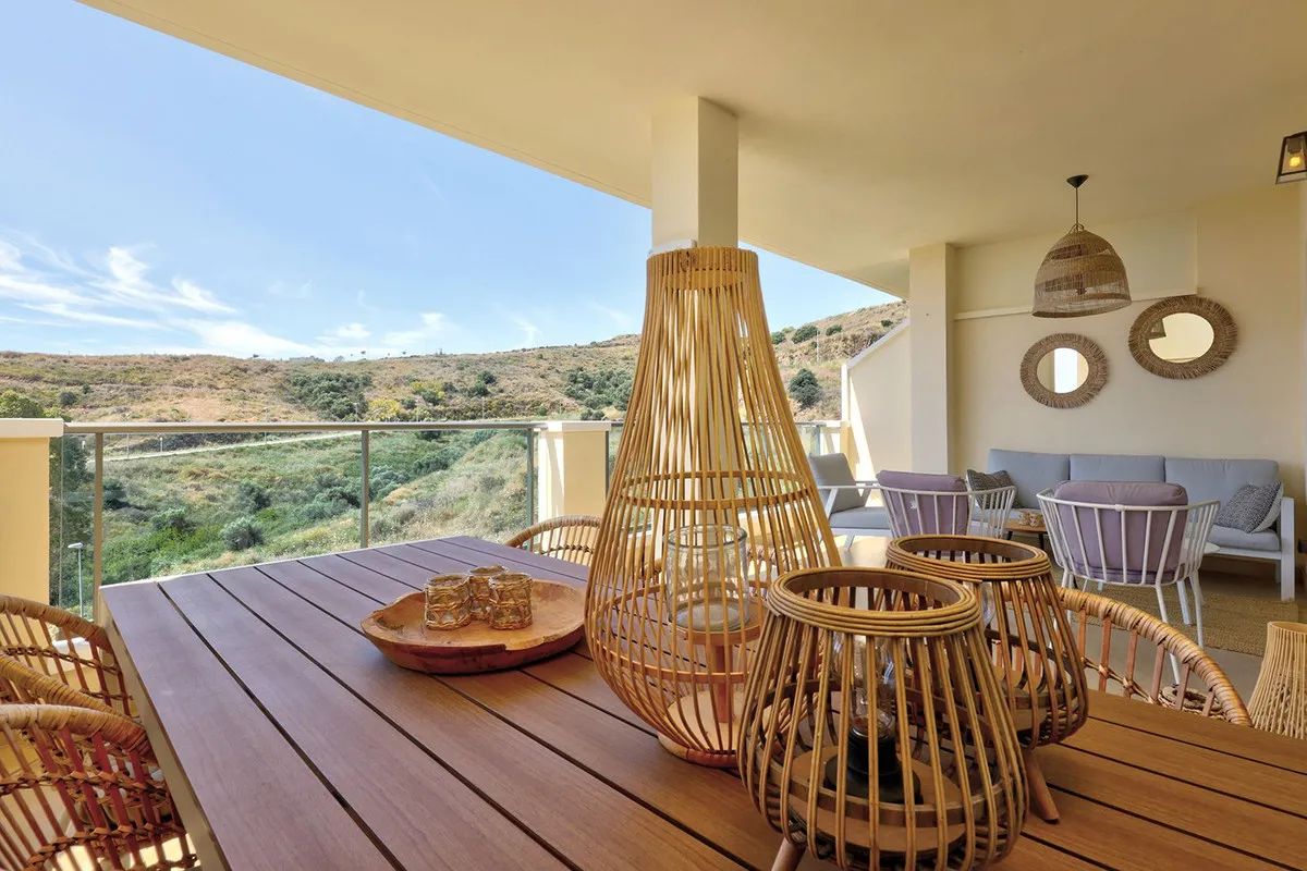 7ec5e26f-c5f4-4dc5-b3ab-8e4ca859227d