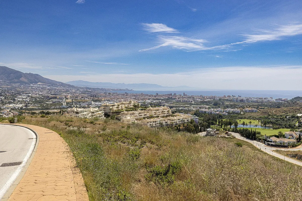 addbc6a1-cd29-46a5-a21a-2b1f53e4b3fb