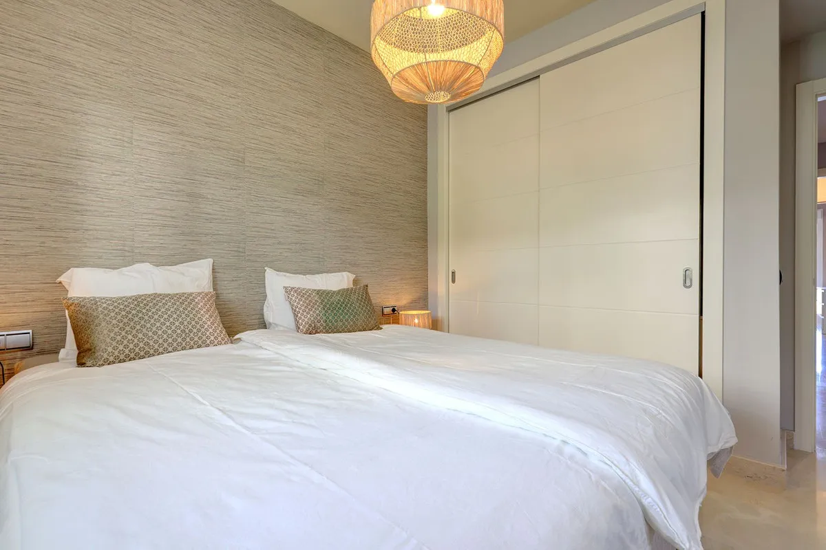 Sunny Costa del Sol Retreat: 2-Bed, 2-Bath Apartment