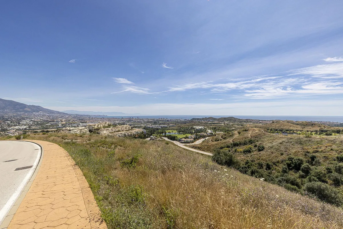 c2231017-d8da-4367-98d6-152ed9315251