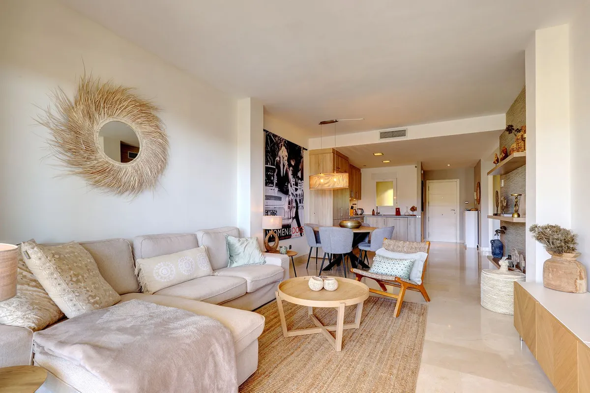 f4b13a29-7271-41e6-8ca7-f8c538fbfe7a