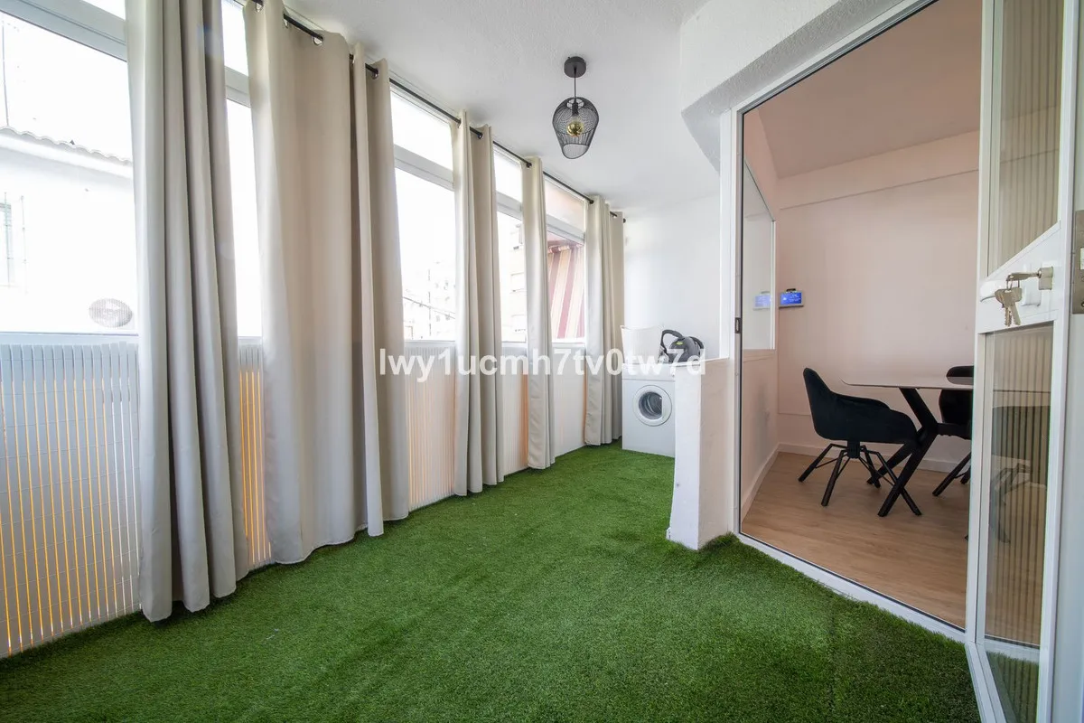 cf13e067-a5fb-48b7-aca2-d5731ea97904