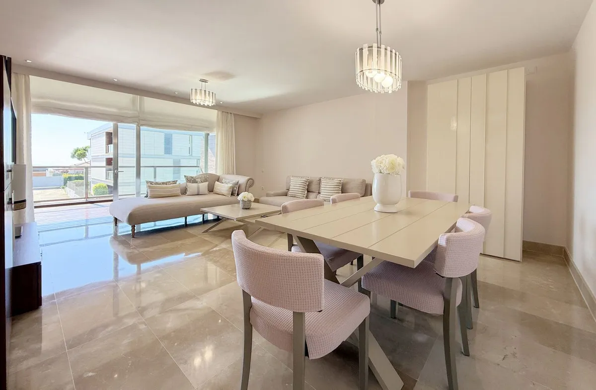 28e9a91d-96e6-435c-8186-9fe7fc08f78a