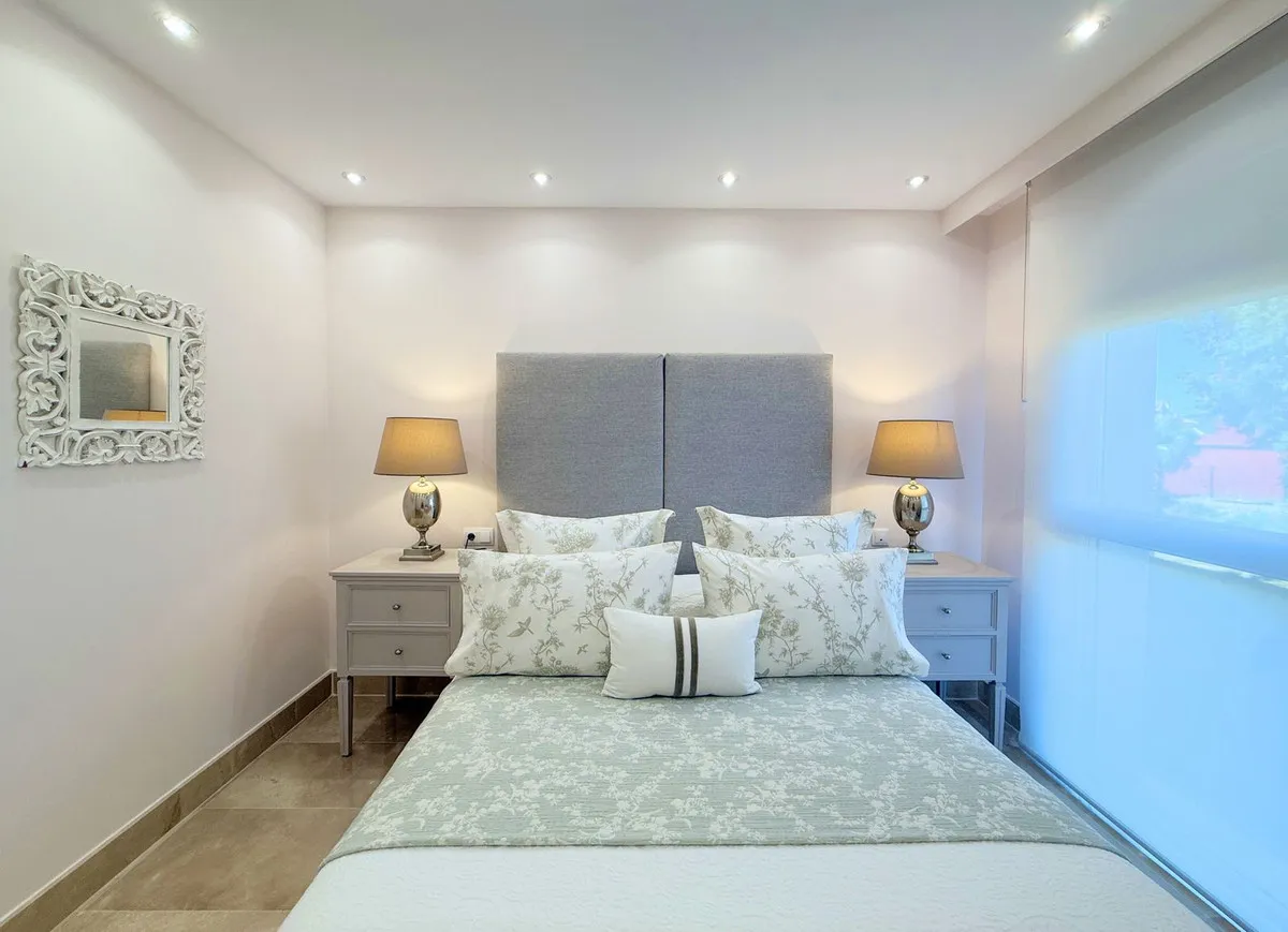 3fd9e96f-5823-42f1-a4f1-9e3f984783d0