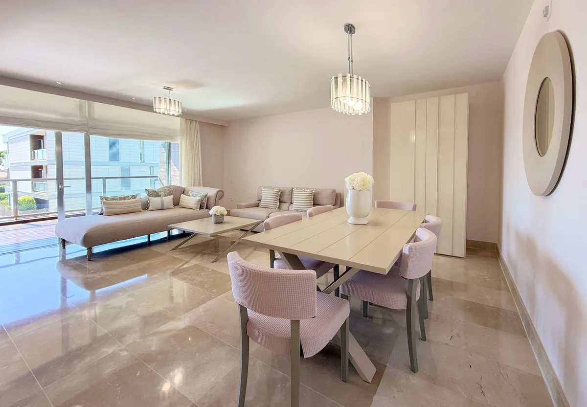 7c3548a5-02bc-4b24-9862-4df11de88753