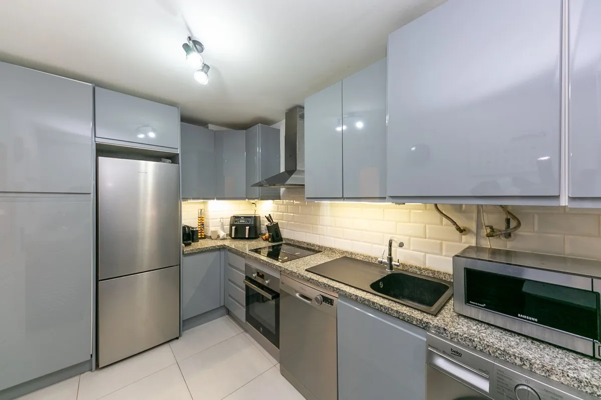 5eff7014-6fc9-4fca-9b4c-9d1a2fb89688