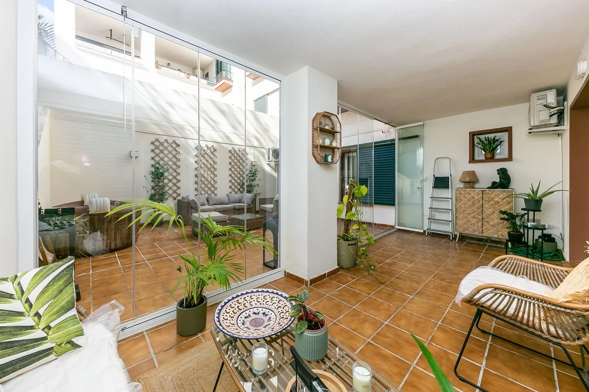 882abff7-95c7-42f7-97d0-bd10e91e15b3