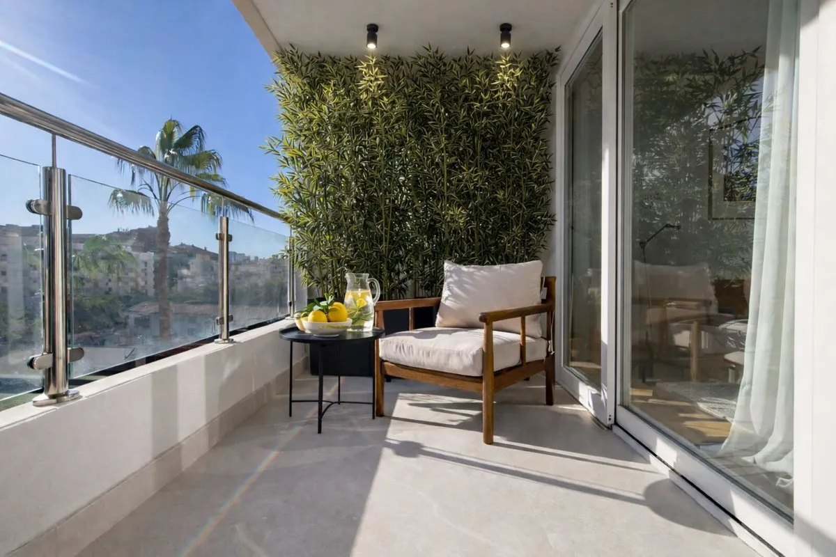 10fc9f5d-fcd7-4501-a12a-5016e8a43c68