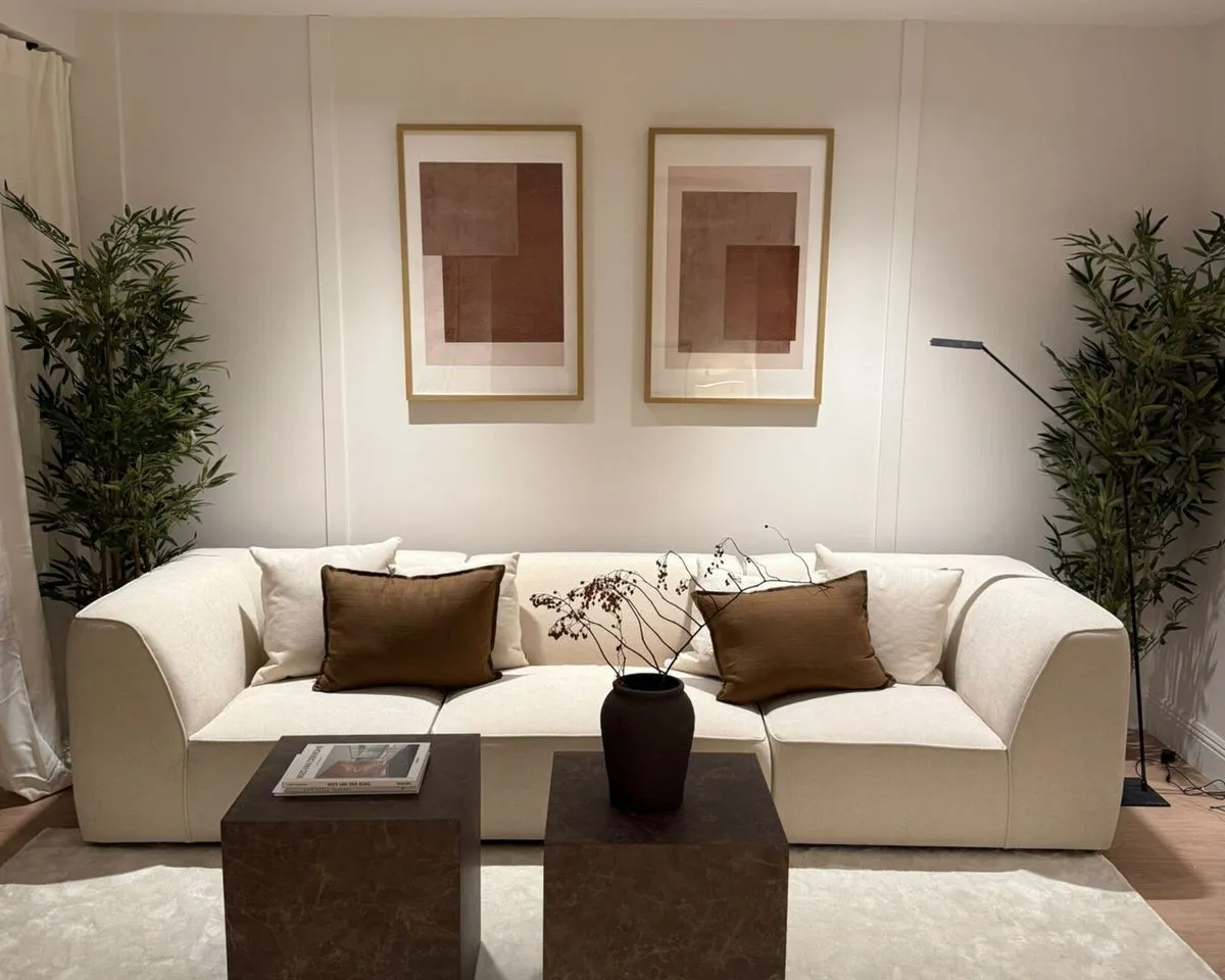 78eb5712-5476-44ca-aeef-df7d9380c743