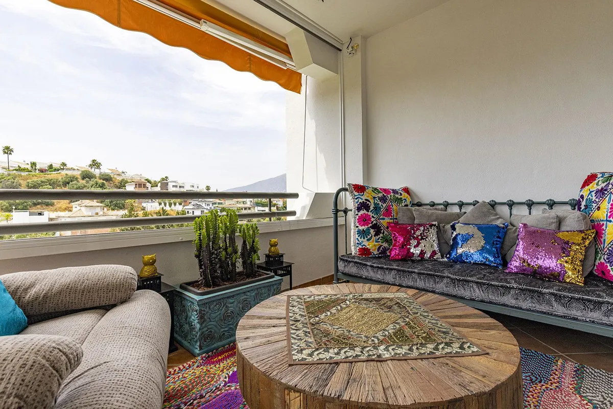 94d84c7b-3658-4f73-afd5-805fd1253d07