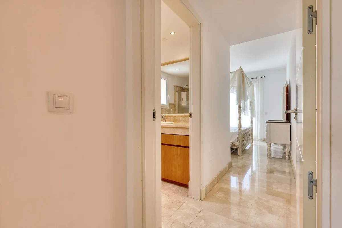 e1f82fcc-b52c-46ec-83ea-ac557e72244e