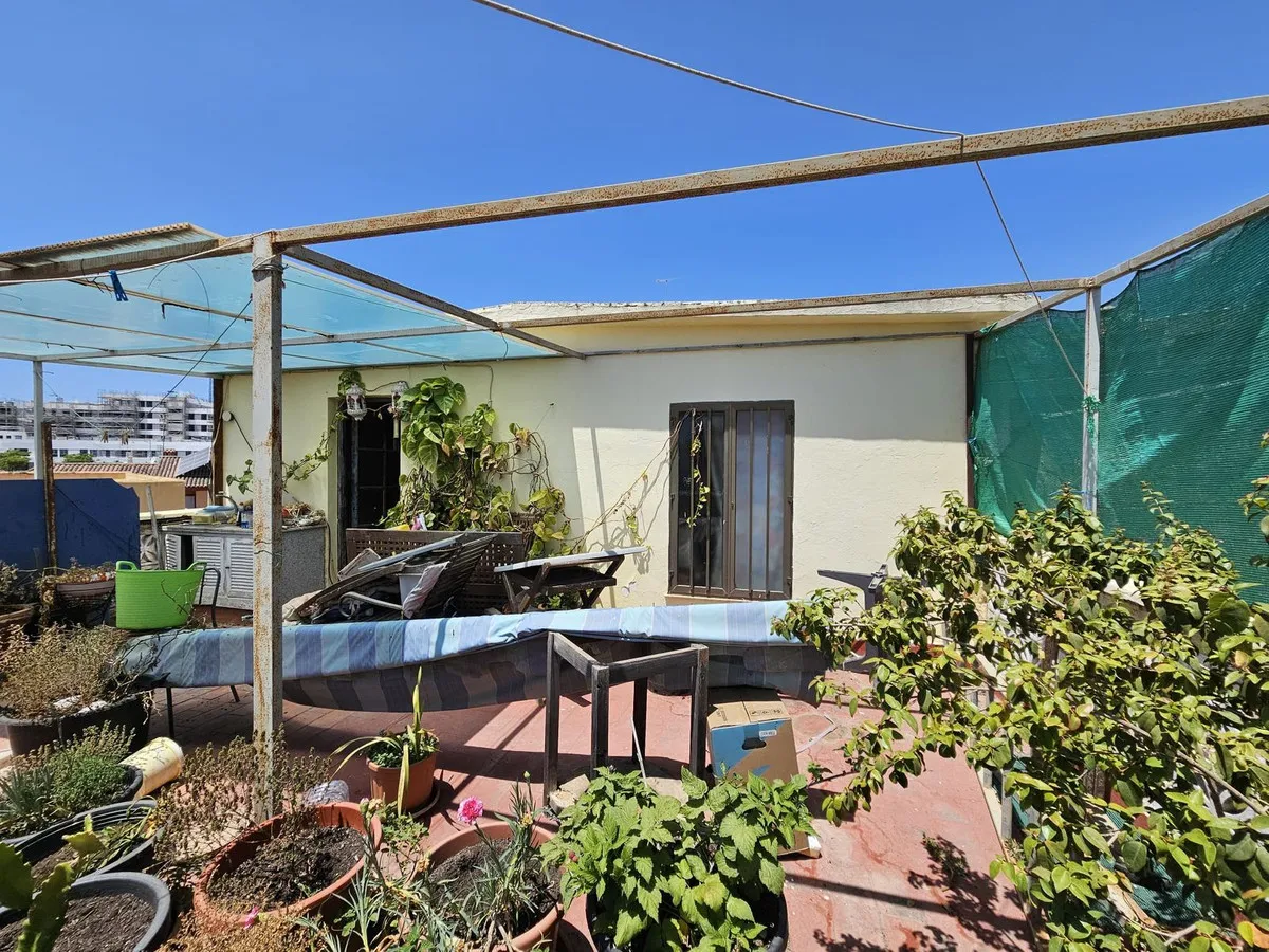 8a1775b8-7312-4871-bcc1-8419c36b123a