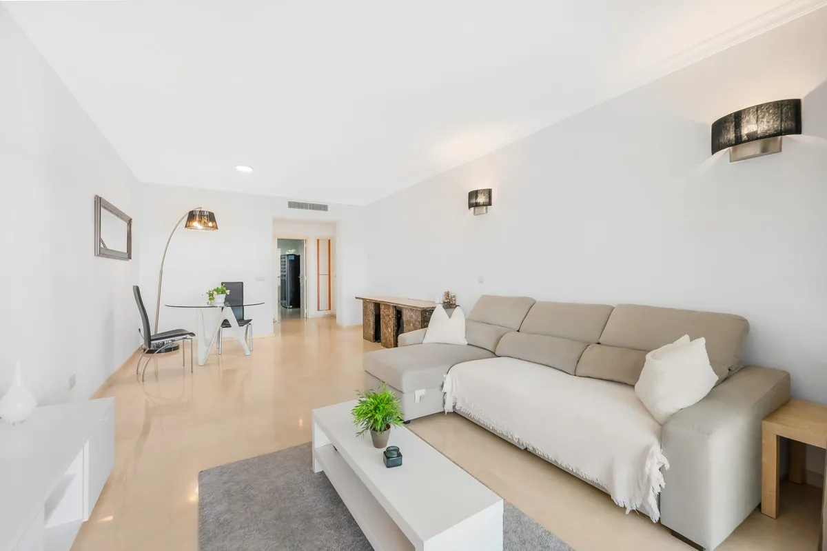 02a66e05-d908-49a5-ad40-aa846bba114c