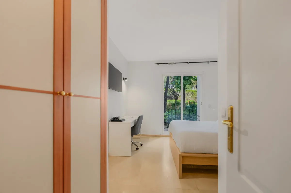 f1fac35b-8e07-4499-9247-b4c6419c926c