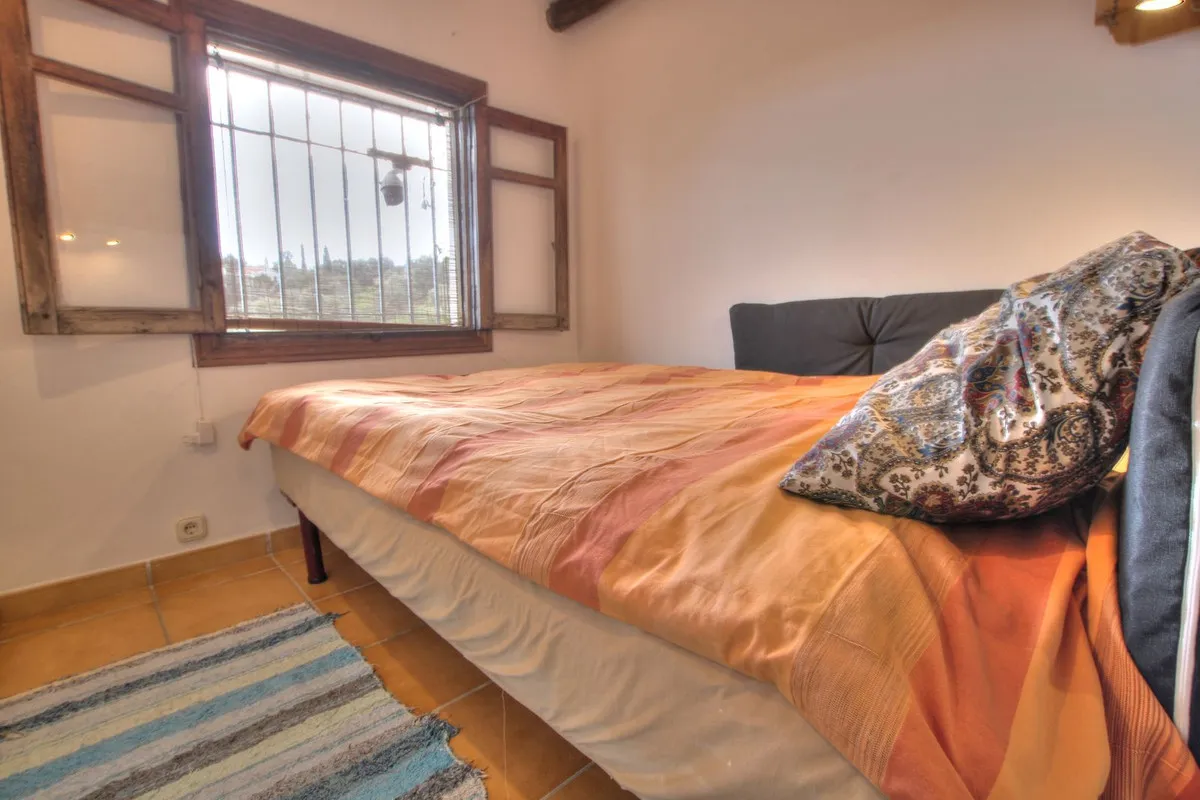 2636514f-e32b-4064-890f-e5d90413a249