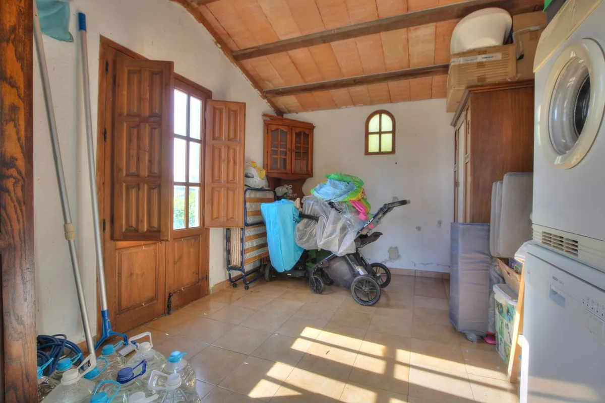 73531616-fa74-4d05-8cd6-904944618975