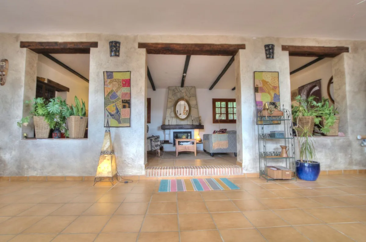 f5dab186-69f6-47cc-b062-e0dc5854f5d8