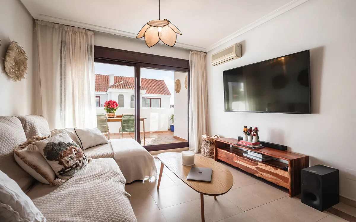 67166093-fe68-4e36-88a6-6e0ba6b9b73b