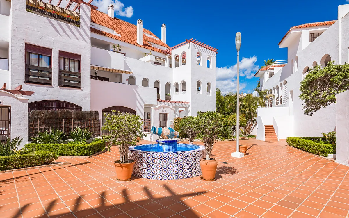 c376f913-3526-41e1-8c96-9962dda0c882