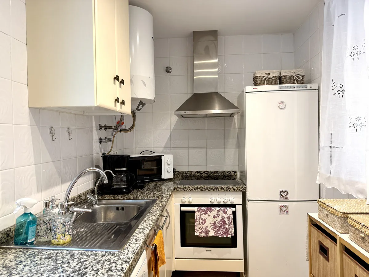 73a43ee3-b77d-49f8-9640-ee167b48eb83