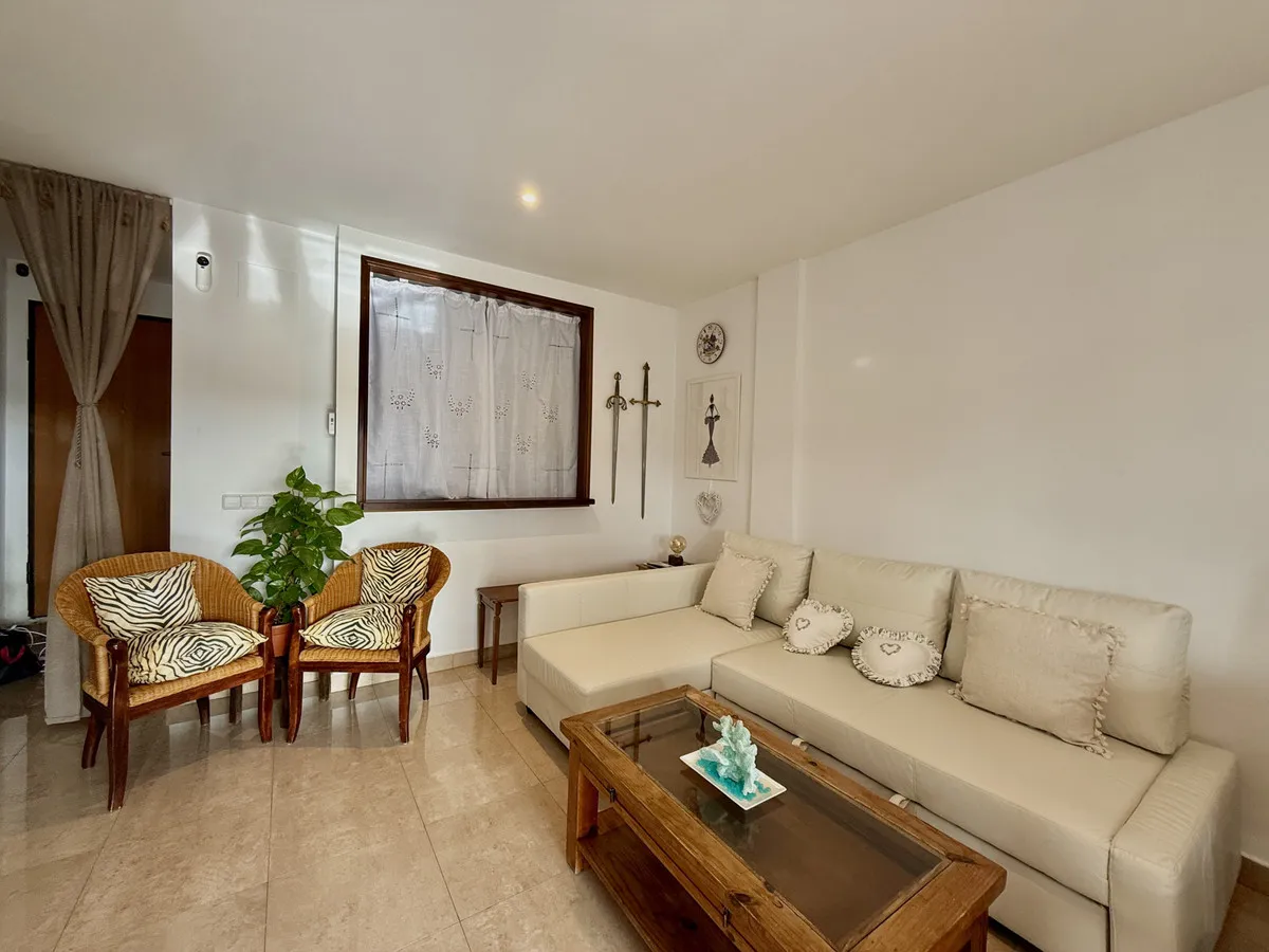 7555d13a-89c7-4ae2-8457-7f25f837df19