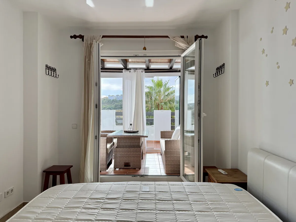 c4830cfc-4fd6-4571-a712-0ca41690cfd1