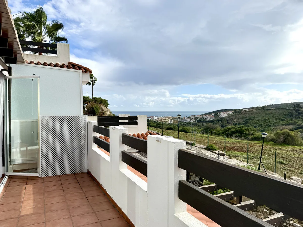 d3083bc3-bdef-47d8-a130-2006fc4a5722