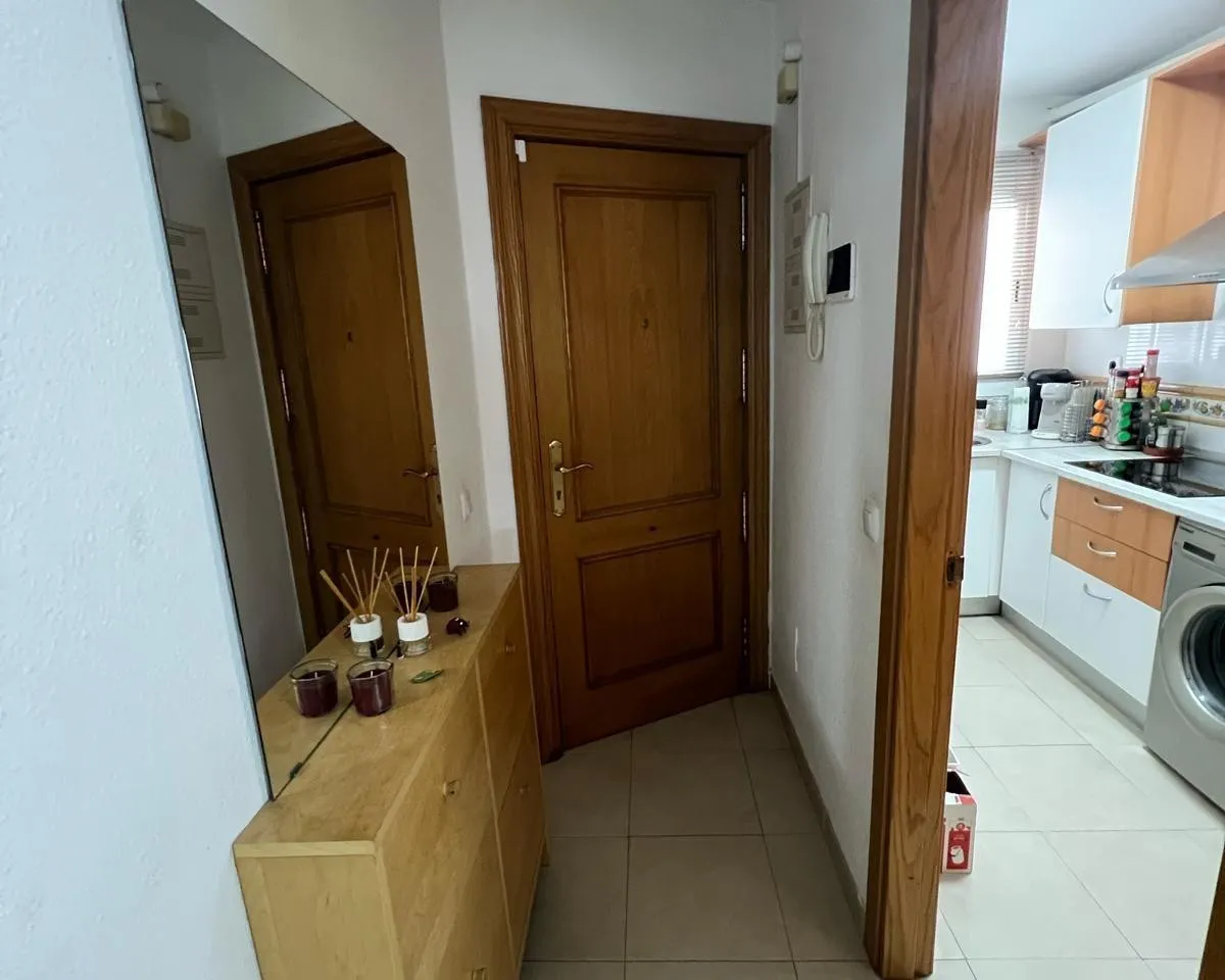 dcb8c0aa-ae62-4c48-ba5c-f9b376a9ebd7