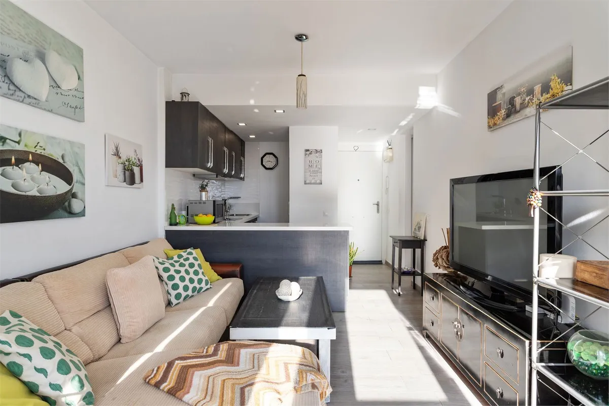 f50c89c8-1e16-4084-9612-f15ac298d24c