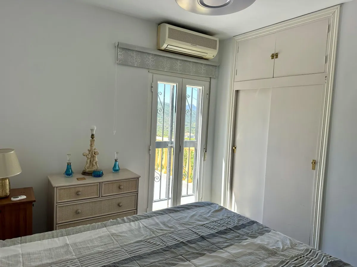 50e1bf48-a103-4ce9-b366-0c5b34d22b6f