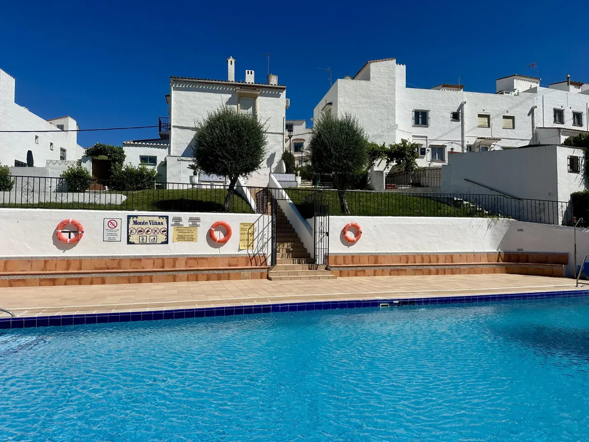 8b6b45f8-5535-4df7-bdad-0466d29b2ea0