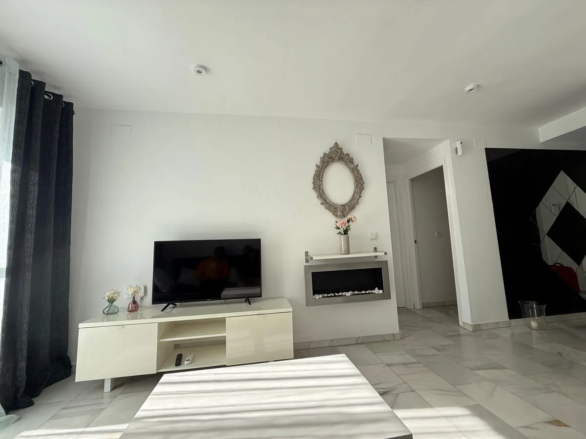 a0cf09f7-9779-41c7-9b04-dbebda45fafd