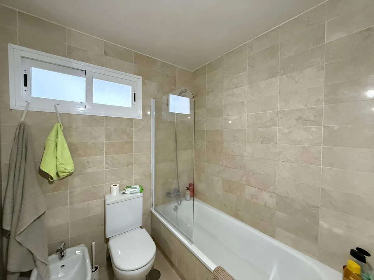 653acce6-b0a3-4b4e-ad7a-742d2bc6e338