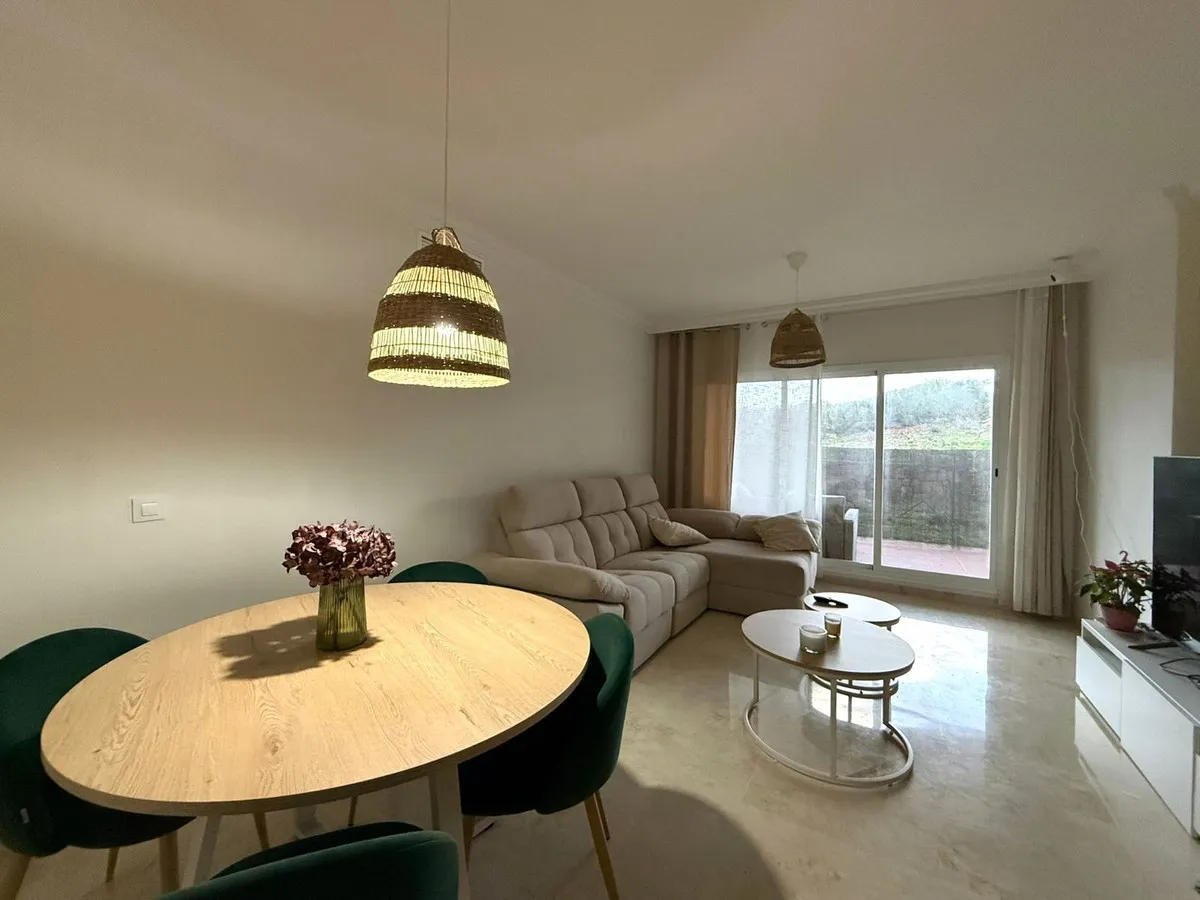 78f6d64e-9421-42c5-8bf2-9a63a4b79780