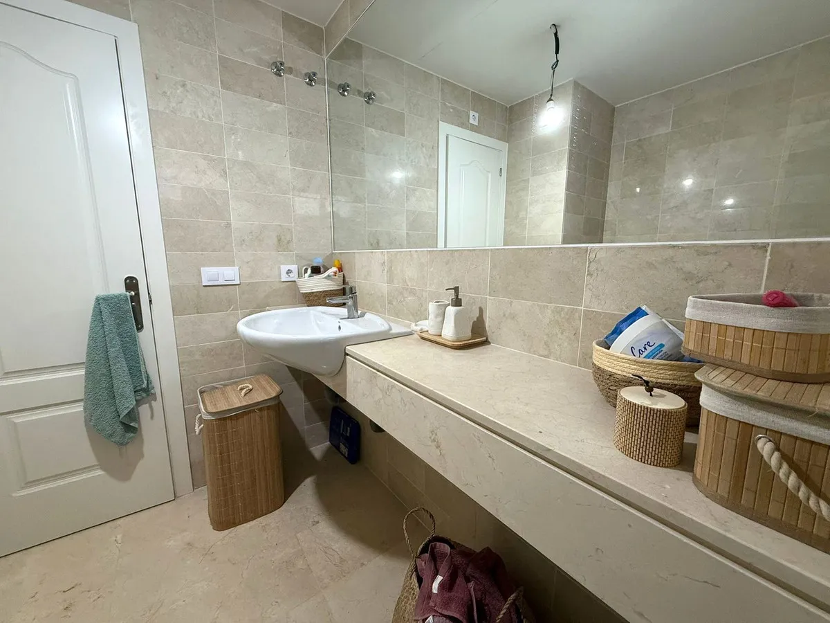 cd0db190-6639-4ff7-8566-5221cdbbf341