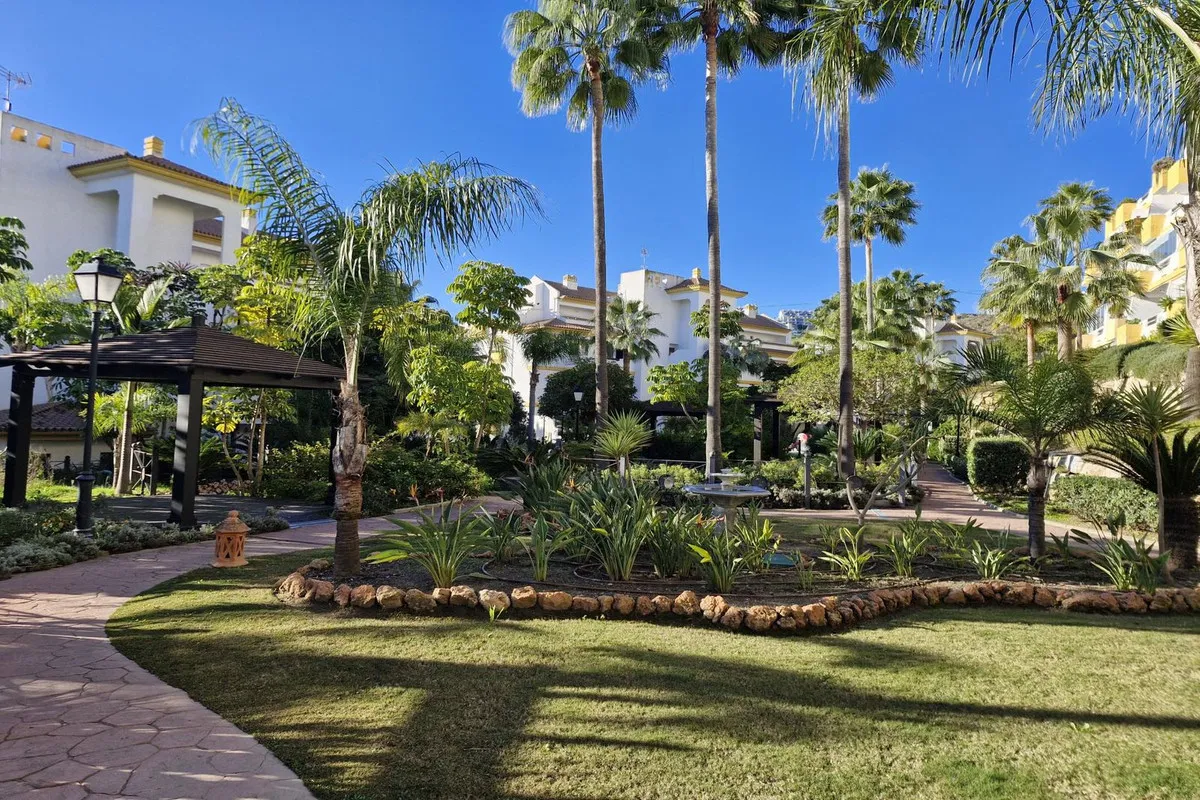 7d47a3a2-5bd2-43ec-b140-46b6bdd3e863