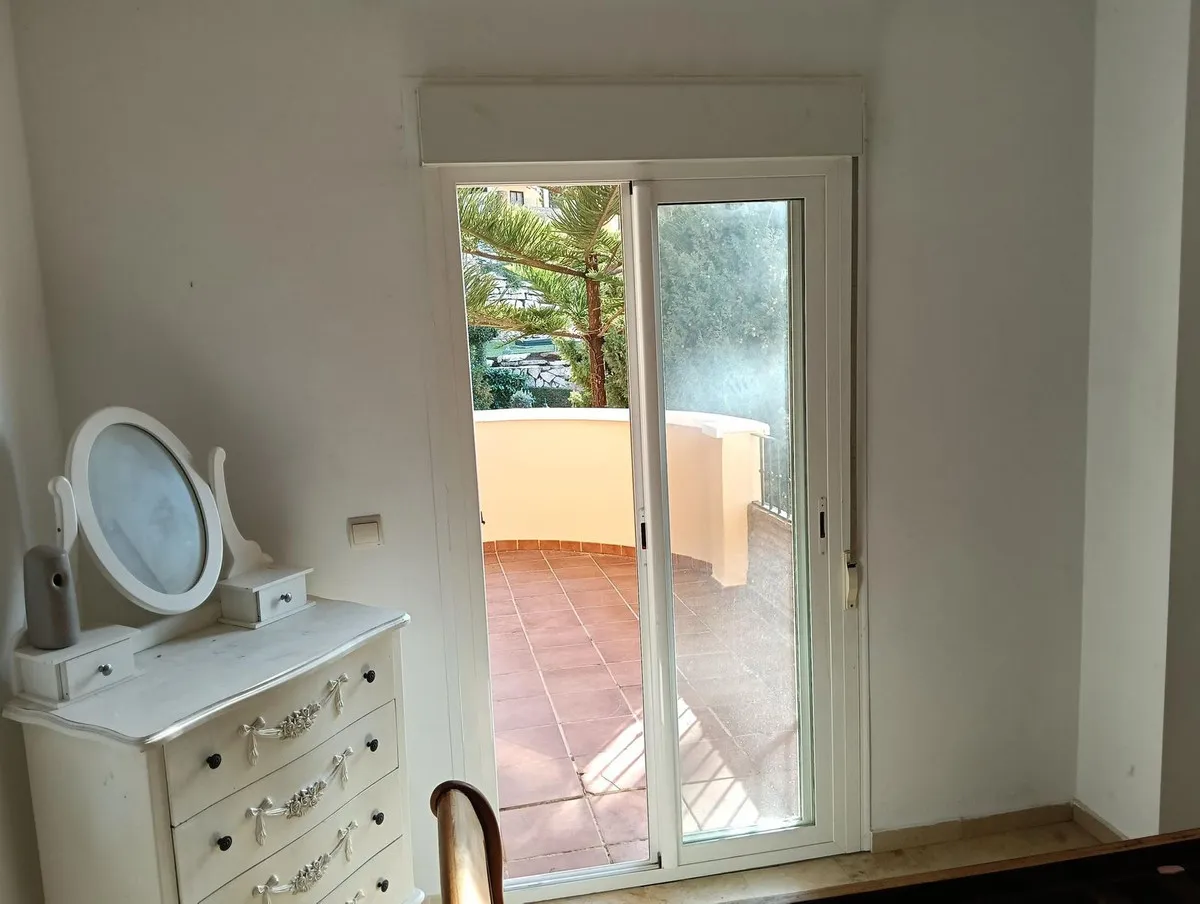 ba18f776-214d-44a7-805e-4e44ab195d88