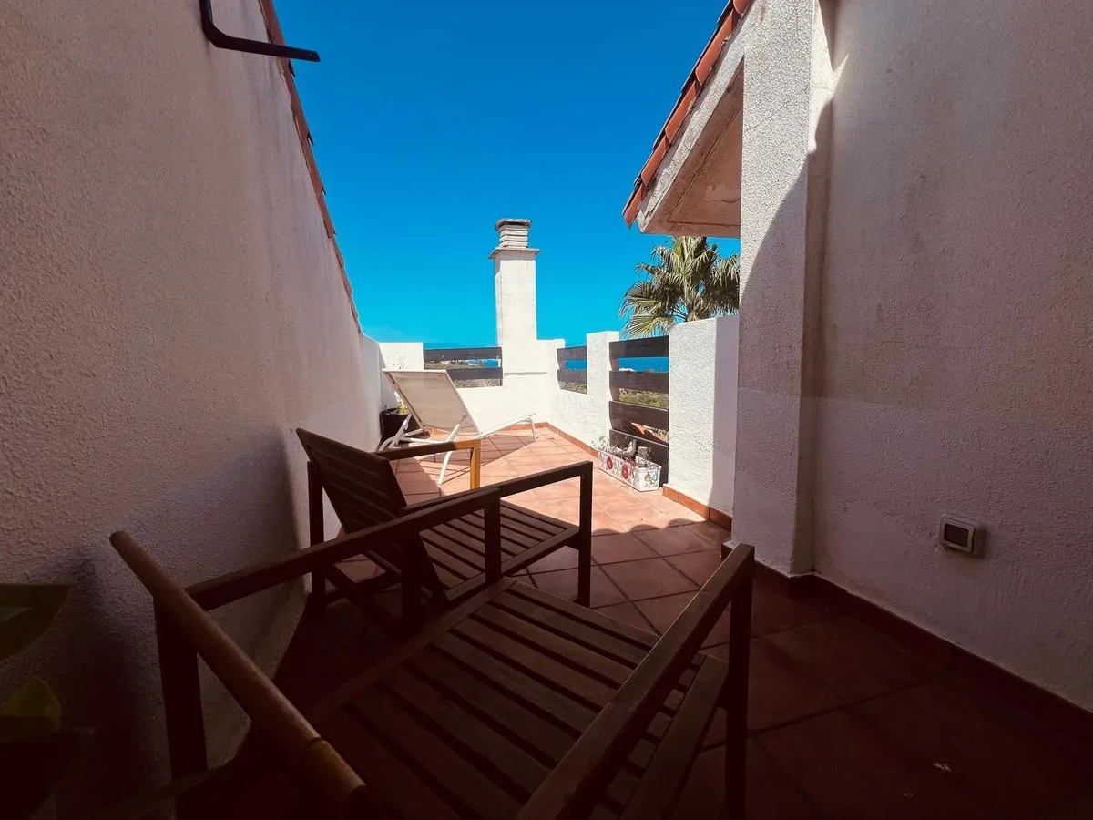 5761d6b8-29b9-48eb-ad88-165ee472a143